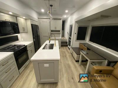 2026 Brinkley Model Z - Photo 13