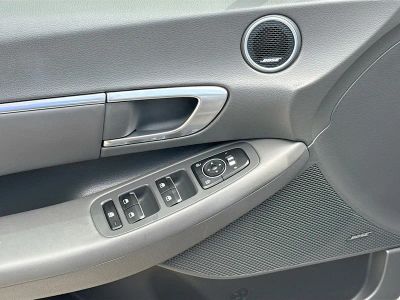 2023 Hyundai Sonata — photo 15 view