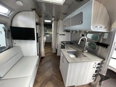 2023 Airstream Globetrotter - Photo 14