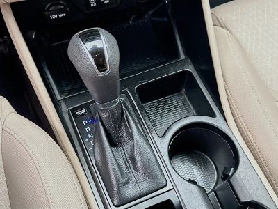 2017 Hyundai Tucson — photo 13 view