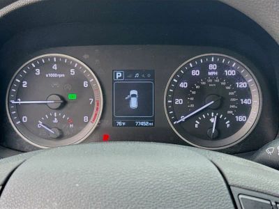 2017 Hyundai Tucson — photo 9 view
