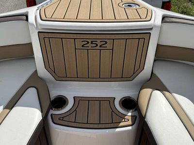2023 Yamaha Marine 252SD - Photo 10