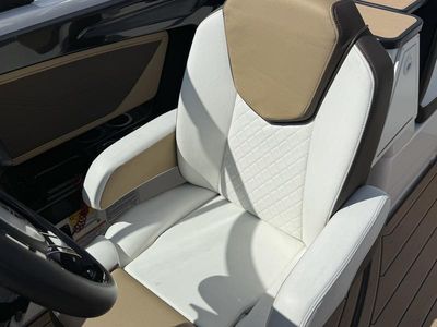 2023 Yamaha Marine 252SD - Photo 15