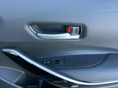 2026 Toyota Corolla Hybrid - Photo 17