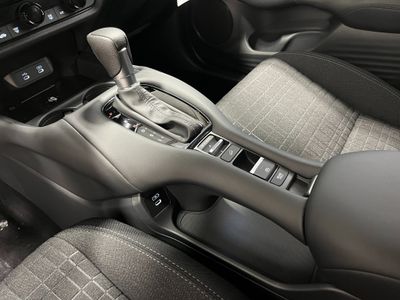 2026 Honda HR-V - Photo 16