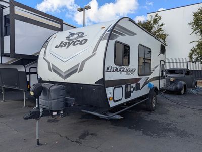 2022 Jayco Jay Feather Micro - Photo 4