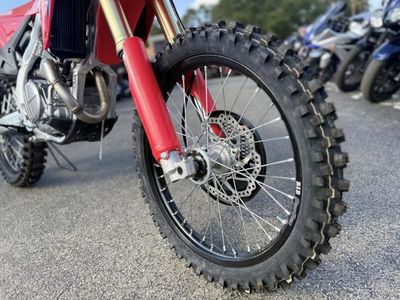 2025 Honda CRF450R - Photo 9