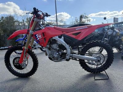 2025 Honda CRF450R - Photo 8