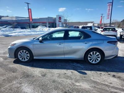 2023 Toyota Camry LE - Photo 7