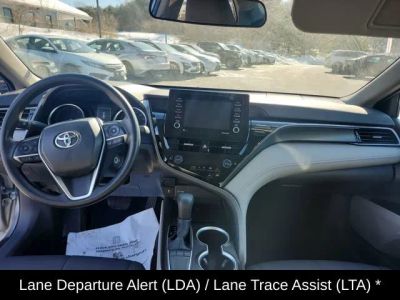 2023 Toyota Camry LE - Photo 16