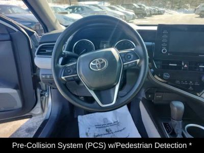 2023 Toyota Camry LE - Photo 17