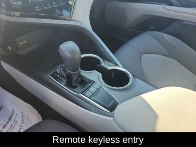 2023 Toyota Camry LE - Photo 23