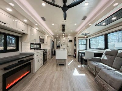 2026 Jayco Pinnacle - Photo 4