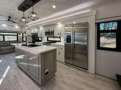 2026 Jayco Pinnacle - Photo 8