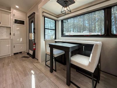 2026 Jayco Pinnacle - Photo 6