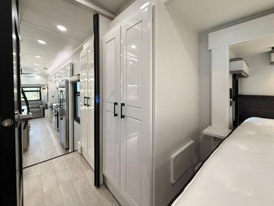 2026 Jayco Pinnacle - Photo 15