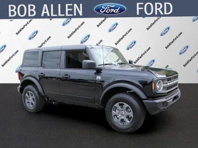 2026 Ford Bronco Big Bend in Shadow Black — front three-quarter view