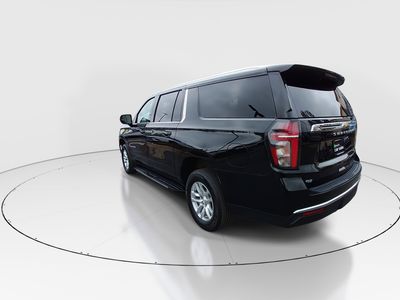 2024 Chevrolet Suburban - Photo 5