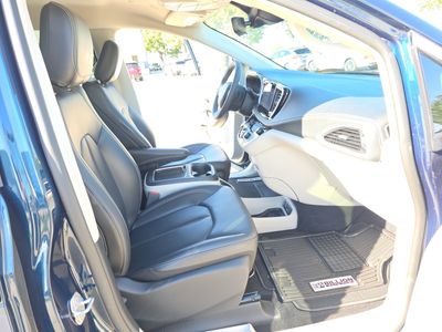 2023 Chrysler Pacifica - Photo 15