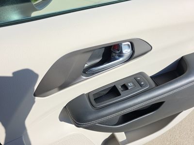 2023 Chrysler Pacifica - Photo 21