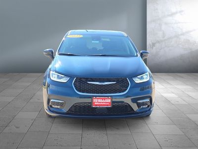 2023 Chrysler Pacifica - Photo 2