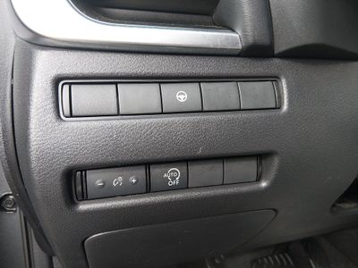 2023 Nissan Rogue - Photo 13