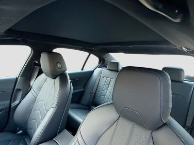 2027 BMW 5 Series — photo 27 view