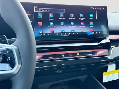 2027 BMW 5 Series — photo 28 view