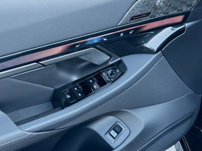 2027 BMW 5 Series — photo 23 view