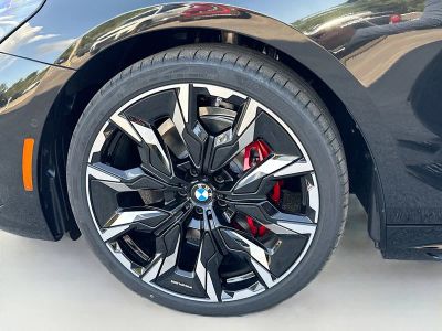 2027 BMW 5 Series — photo 42 view