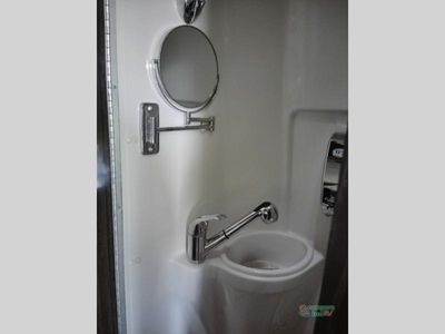 2016 Airstream Interstate Grand Tour EXT - Photo 26