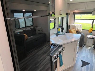 2025 Jayco Jay Flight SLX - Photo 12