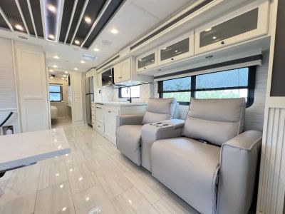2026 Tiffin ALLEGRO BAY — engine compartment view