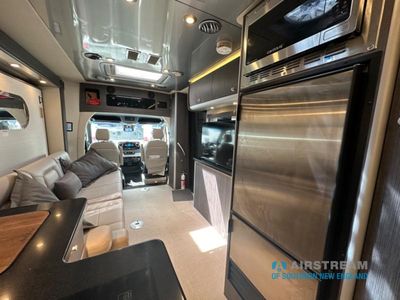 2023 Airstream Atlas - Photo 23