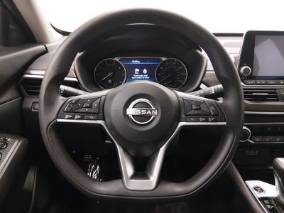 2024 Nissan Altima - Photo 12
