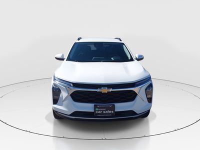2025 Chevrolet Trax - Photo 2