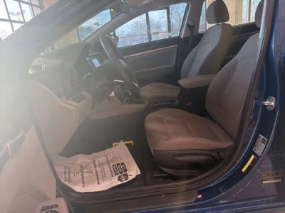2020 Hyundai Elantra SE - Photo 11