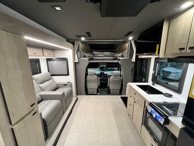 2026 Grand Design LINEAGE SERIES M - Photo 3