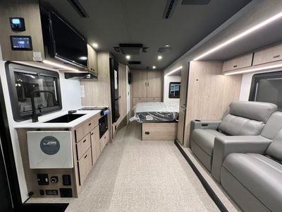 2026 Grand Design LINEAGE SERIES M - Photo 5