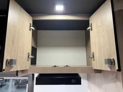 2026 Grand Design LINEAGE SERIES M - Photo 14