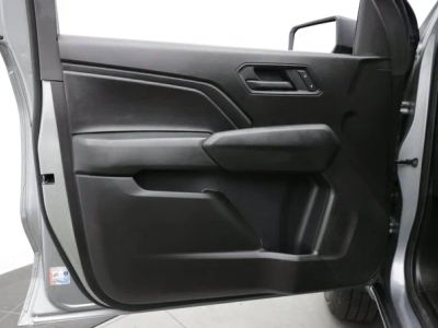 2025 Chevrolet Colorado — photo 10 view
