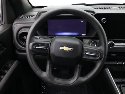 2025 Chevrolet Colorado — photo 22 view