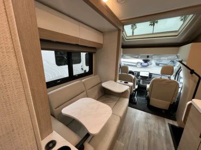 2027 Thor Motor Coach GEMINI — photo 12 view
