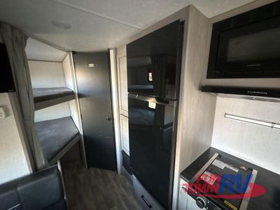 2023 Dutchmen RV Kodiak SE - Photo 21