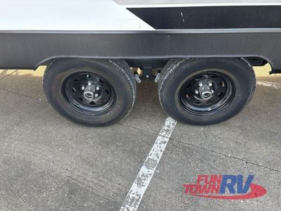 2023 Dutchmen RV Kodiak SE - Photo 13