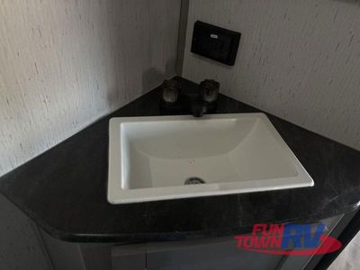 2023 Dutchmen RV Kodiak SE - Photo 27