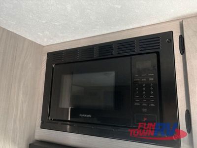 2023 Dutchmen RV Kodiak SE - Photo 20