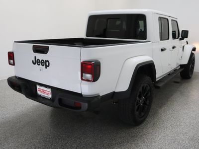 2025 Jeep Gladiator 4WD — photo 7 view