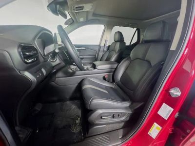 2025 Honda Pilot — photo 10 view
