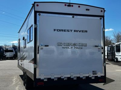 2025 Forest River RV Cherokee Wolf Pack - Photo 7